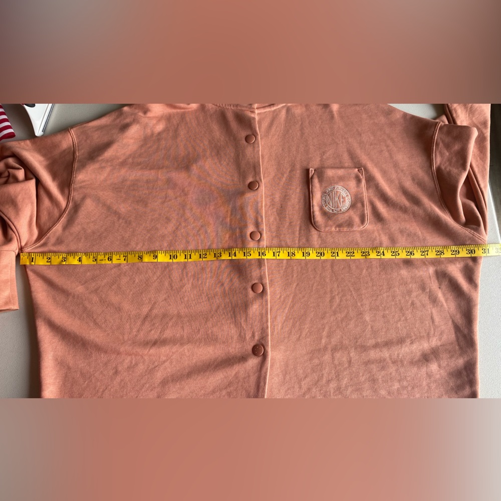 Nike Women’s Blush Orange Pearl Femme French Terry Cardigan Size Medium - Picture 5 of 10